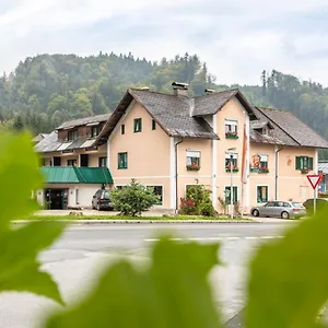 https://landgasthof-furstenbrunn.salzburghotels.net