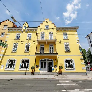 https://hotel-garni-lehenerhof.salzburghotels.net